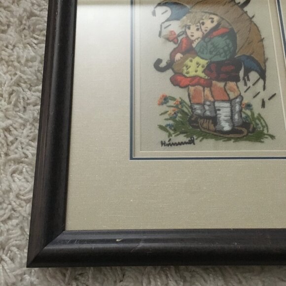 Vintage Hummel Needlework Children In The Rain 3D Embroidery Professional Frame - Picture 9 of 12